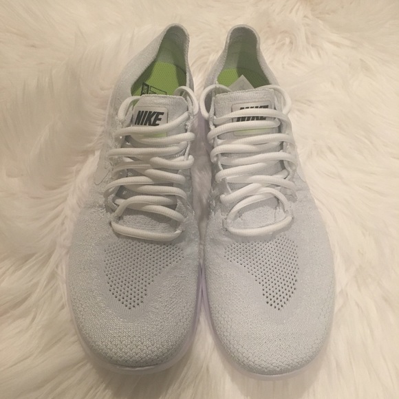 NIB Nike Free RN Flyknit 2017 Women's Running Shoe - Picture 2 of 8